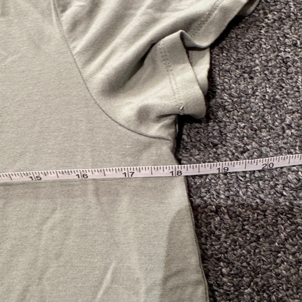Recreation by Thread and supply Green modal t shirt size medium - Picture 3 of 4